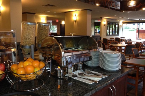 The Embassy Inn ontbijtbuffet